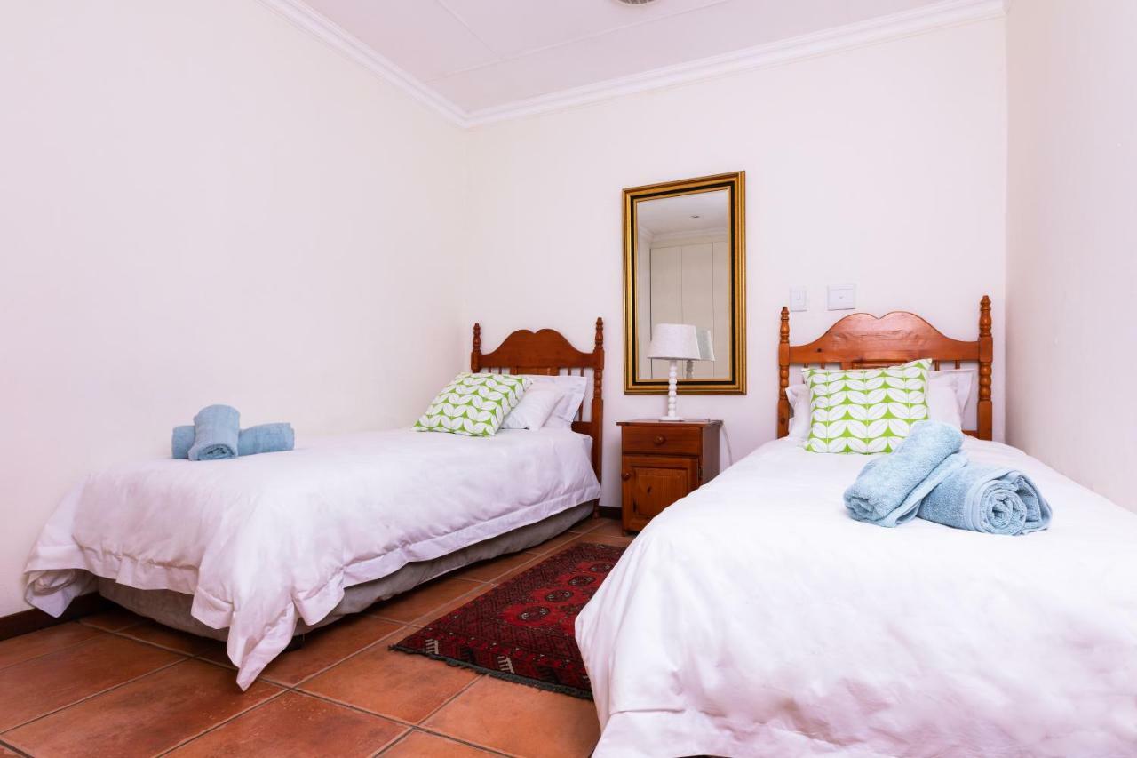 Bed and Breakfast Olive Tree Farm Magaliesburg Exterior foto