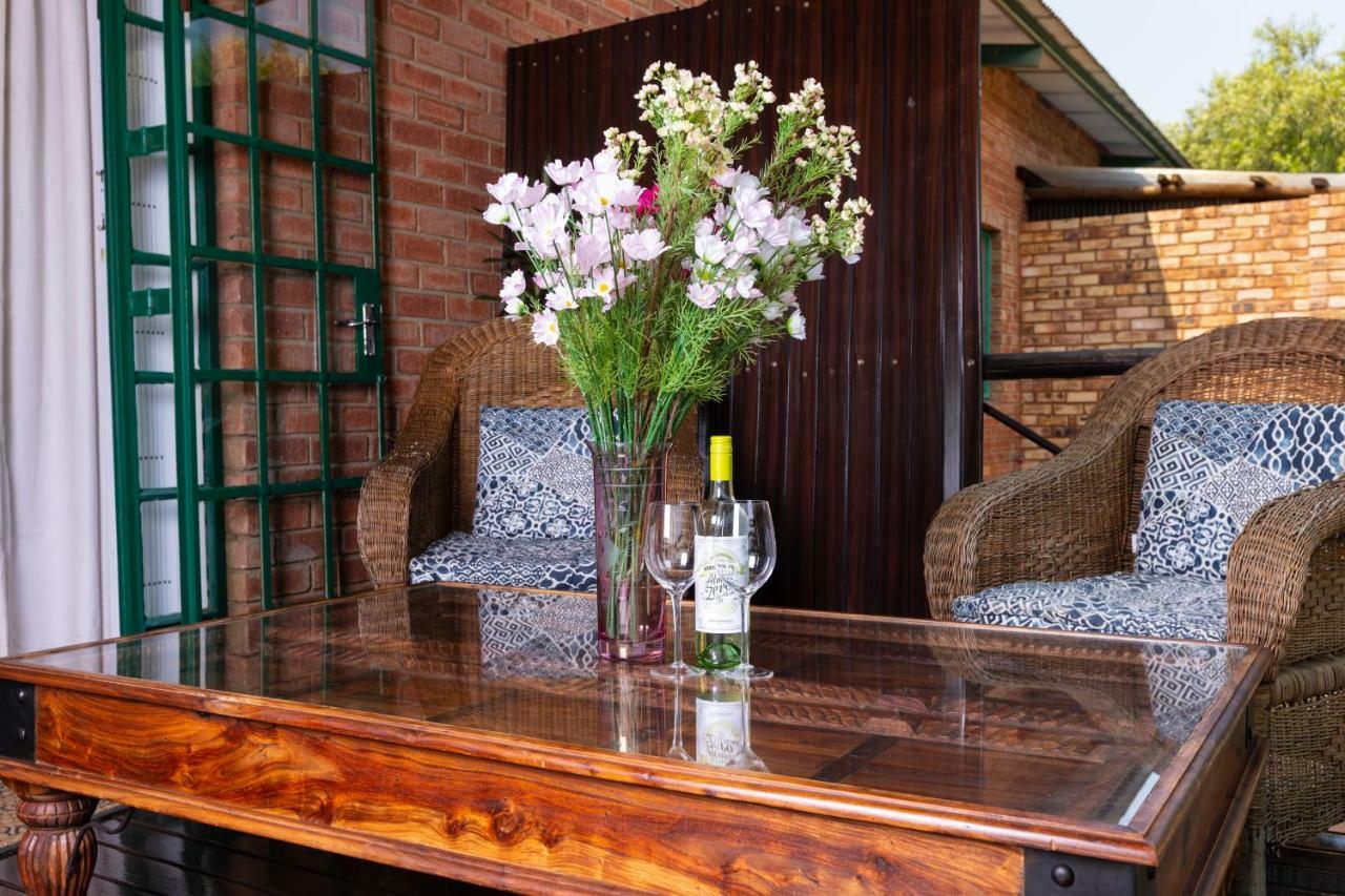 Bed and Breakfast Olive Tree Farm Magaliesburg Exterior foto